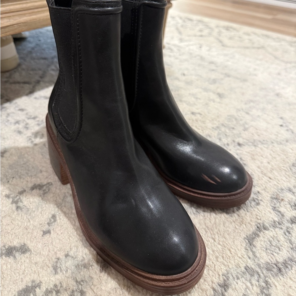 Steve Madden Chelsea Boot